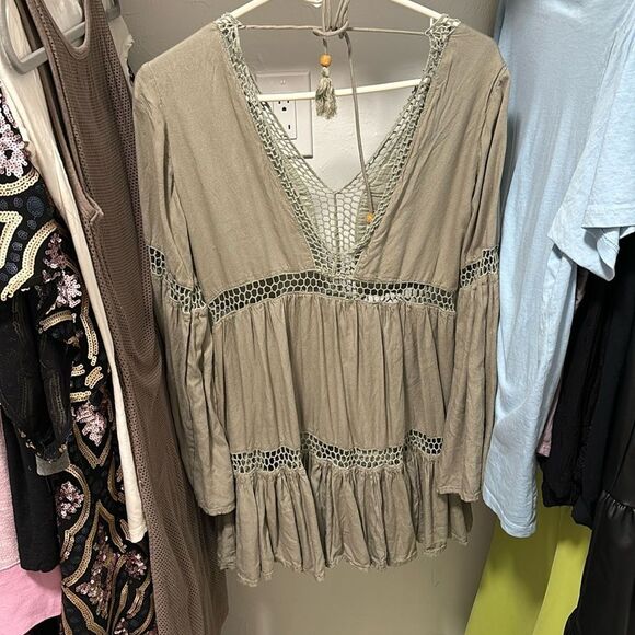 Boho Style Taupe Tunic with Crochet Details- forever 21 Sz S - Picture 1 of 3